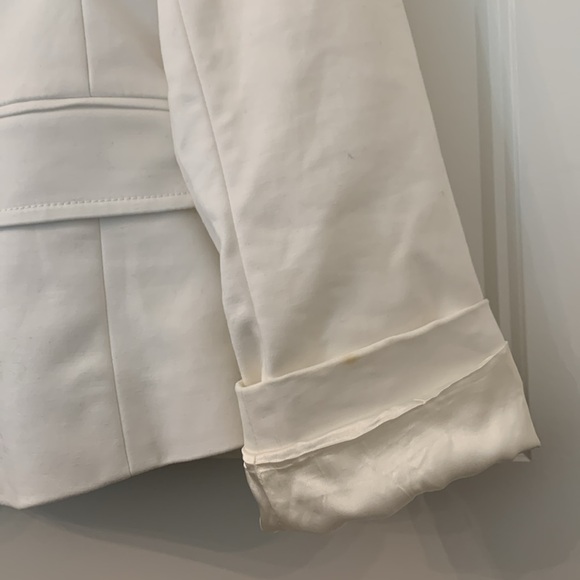 Banana Republic Women’s Blazer - Picture 4 of 4